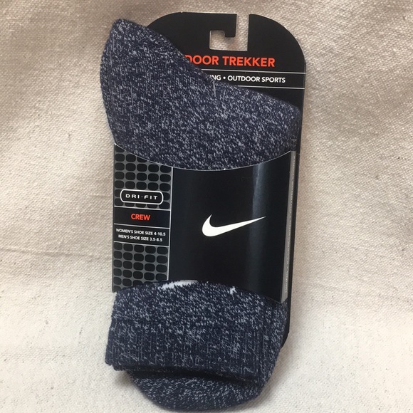 nike hiking socks